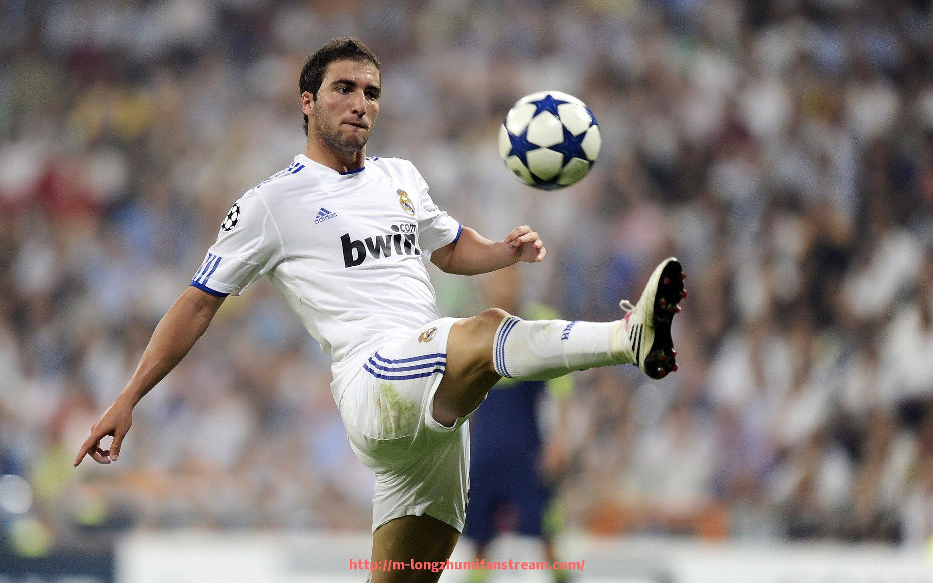 龙珠直播-火箭队与快船队历史对决精彩瞬间回顾